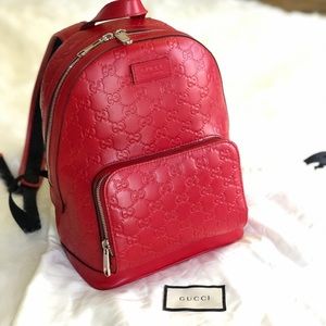 ➡️ SOLD Gucci Signature Leather Backpack